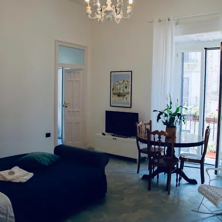 לינה וארוחת בוקר Casa Makarina Con Cucina Mazzarino